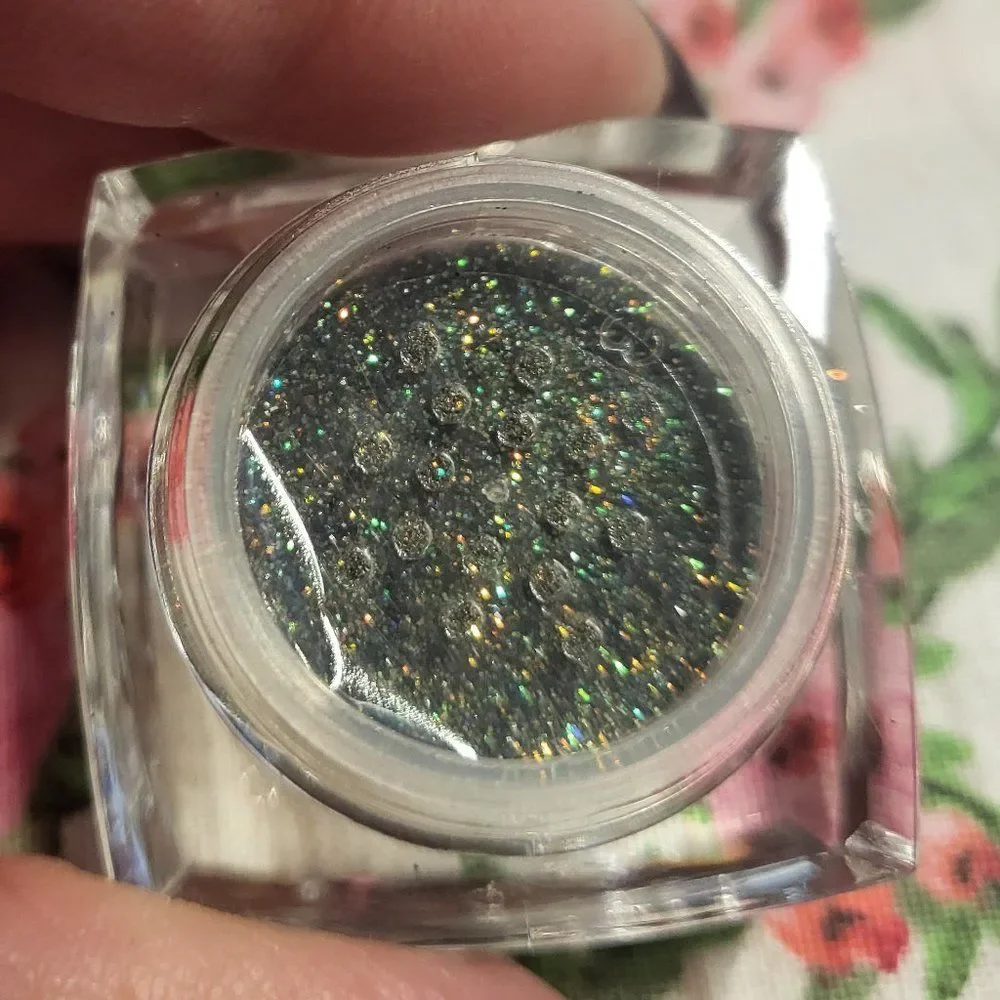 Lique Cheek and Eye lid Powder Fantasy
